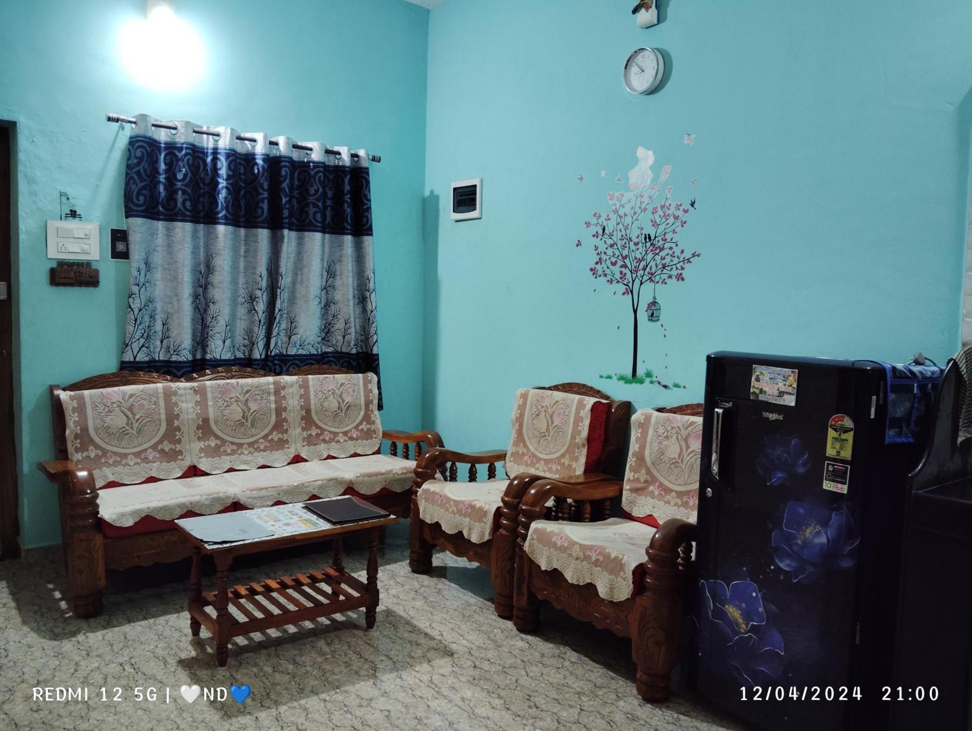 Dsouza Homestay Māvalli Extérieur photo